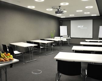 Metropol Design Hotel Old Town - Prag - Meetingraum
