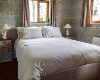 Bee Garth - Castleton - Bedroom