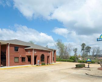Days Inn by Wyndham Tupelo - Tupelo - Bygning