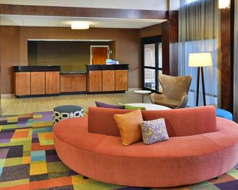 Fairfield Inn & Suites by Marriott Winston-Salem Hanes Mall - Winston-Salem - Lobby