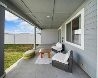 Contemporary Comfort in Quincy - Quincy - Patio