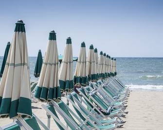 Miramare Resort - Tirrenia - Playa