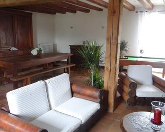 Gilbert's House - Chaudes-Aigues - Salon