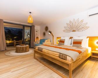 Studio 6 Alamanda Resort Orient Bay - Baie-Orientale - Bedroom