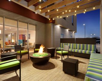 هومز 2 سويتس باي هيلتون إل باسو آيربورت، تكساس - إل باسو - ردهة