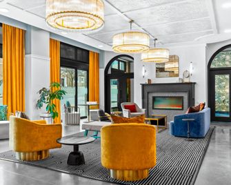Hotel Indigo Omaha Downtown By IHG - Omaha - Salónek