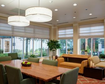 Hilton Garden Inn Tulsa Airport - Tulsa - Menjador