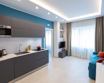 Napoli City Center - Appartamenti e Camere - Неаполь