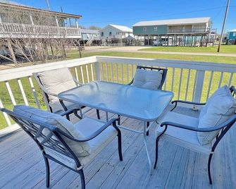 Auralee Unit 1 - Beach Access - Island Realty - Grand Isle - Balcón
