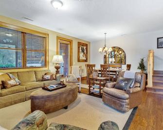 Luxurious Mountain Cabin, Mountain, Stone-hardwoods, Pool, Hot Tub, Hiking, Luxe - Cullowhee - Living room