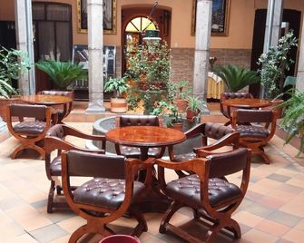 Catedral Internacional - Quito