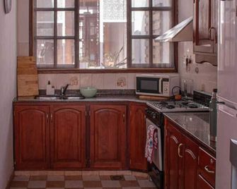 Hostel Hornocal - Jujuy - Kitchen