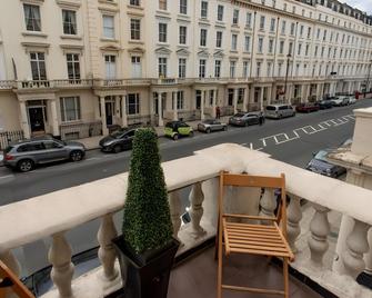 Corbigoe Hotel - London - Balkong