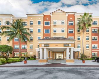 Extended Stay America Premier Suites - Miami - Airport - Doral -25th Street - Miami - Edifício