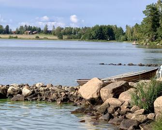 Kesäpesä - Artjärvi - Edificio