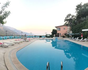 Aygul Hotel - Fethiye - Pool