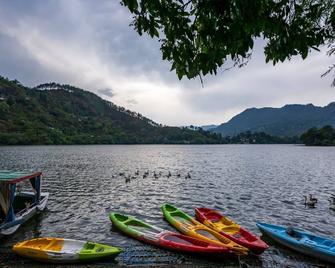 Moustache Select Naukuchiatal - Bhimtal