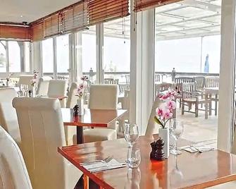 Salterns Harbourside Hotel - Poole - Restaurant