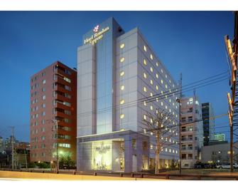 Hotel Ronshan Sapporo - Sapporo - Building
