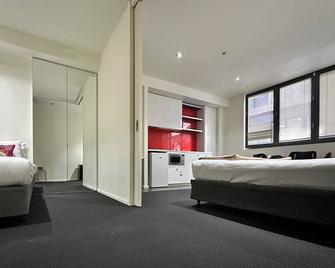 Comfort Apartments on Elizabeth - Melbourne - Bedroom