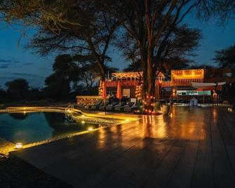 Elephant lodge - Kwa Kuchinia - Piscina