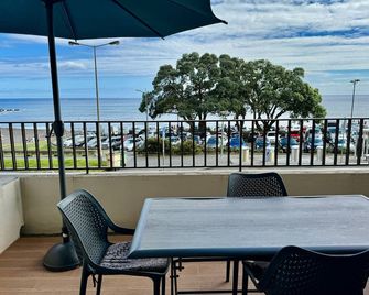 Beach Front House - Ponta Delgada - Balcony