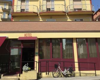 Hotel Nuova Doel - Chioggia - Bâtiment