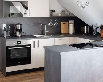 FeWo von Aurelius - Neuseenland ganz nah! - Markkleeberg - Kitchen