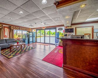 Econo Lodge Mount Laurel - Philadelphia East - Mount Laurel - Lobby
