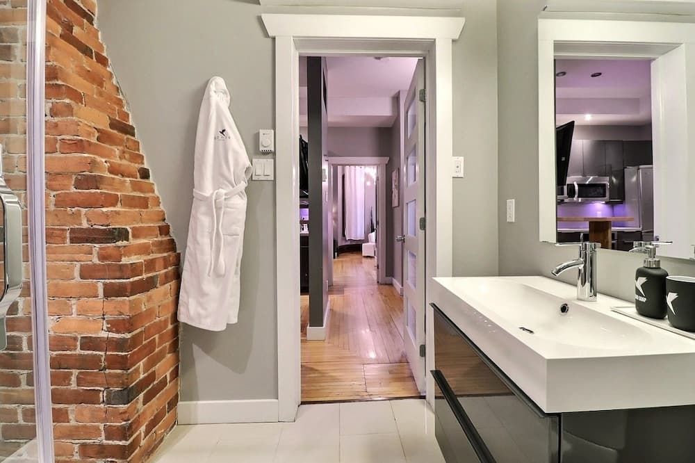 Château Queen by Bower Boutique Hotels - Монктон - Ванна кімната