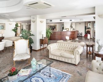 Hotel Apollo - Riccione - Ingresso