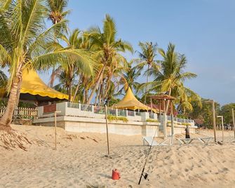 Corrie Chalet Pantai Cenang Langkawi - Langkawi - חוף