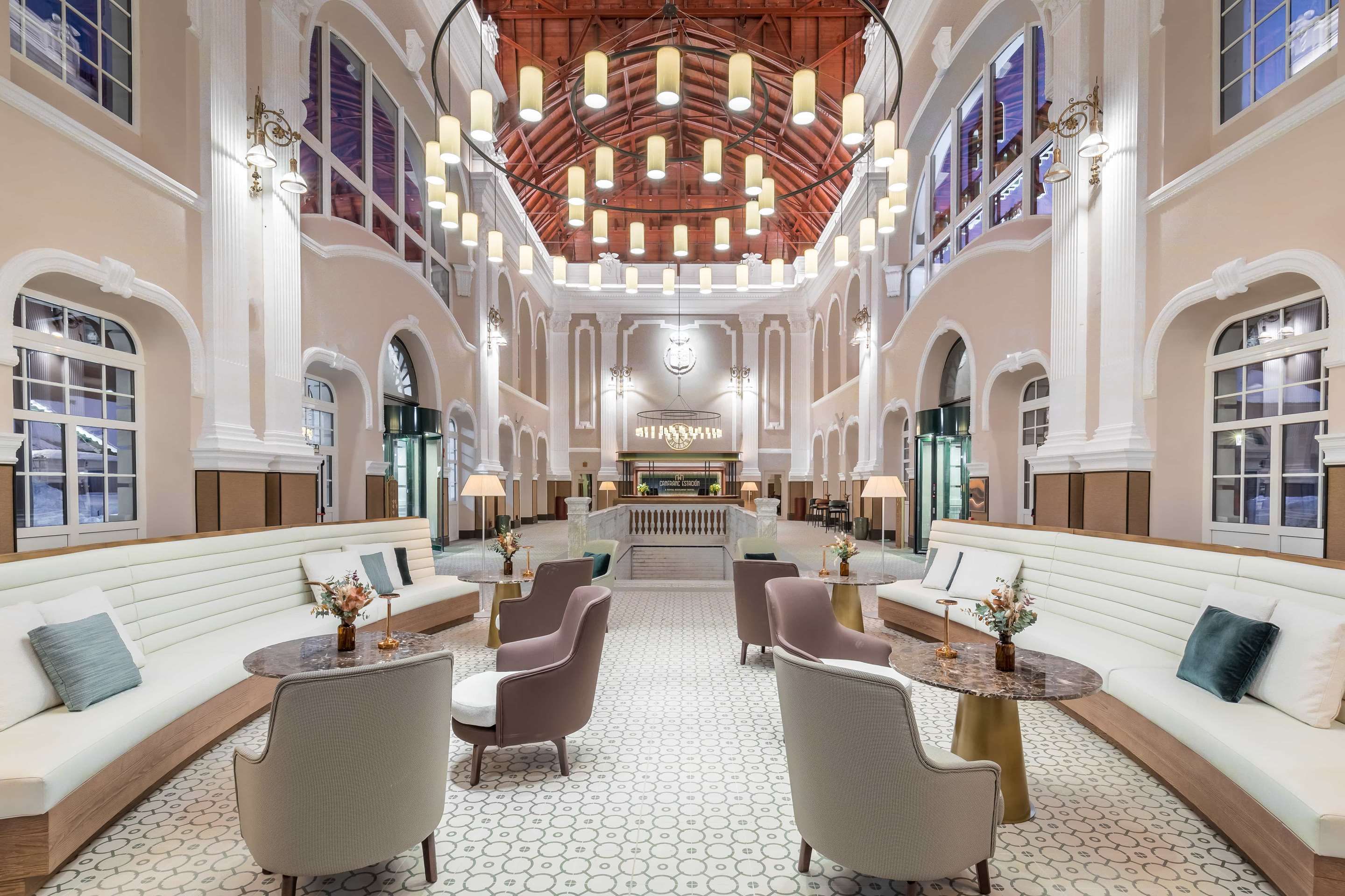 Canfranc Estación, a Royal Hideaway Hotel - קאנפראנק - טרקלין