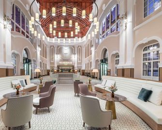 Canfranc Estación, a Royal Hideaway Hotel - Canfranc - Lounge