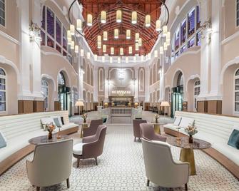 Canfranc Estación, a Royal Hideaway Hotel - קאנפראנק - טרקלין