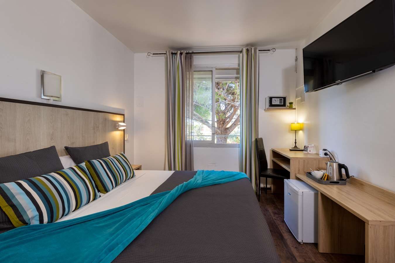 The Originals City, Hotel Azur, Fos Sur Mer