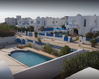 Residence Hekma - Houmt Souk - Alberca