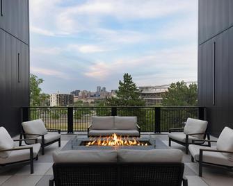Courtyard by Marriott Denver Downtown West - Denver - Balcón