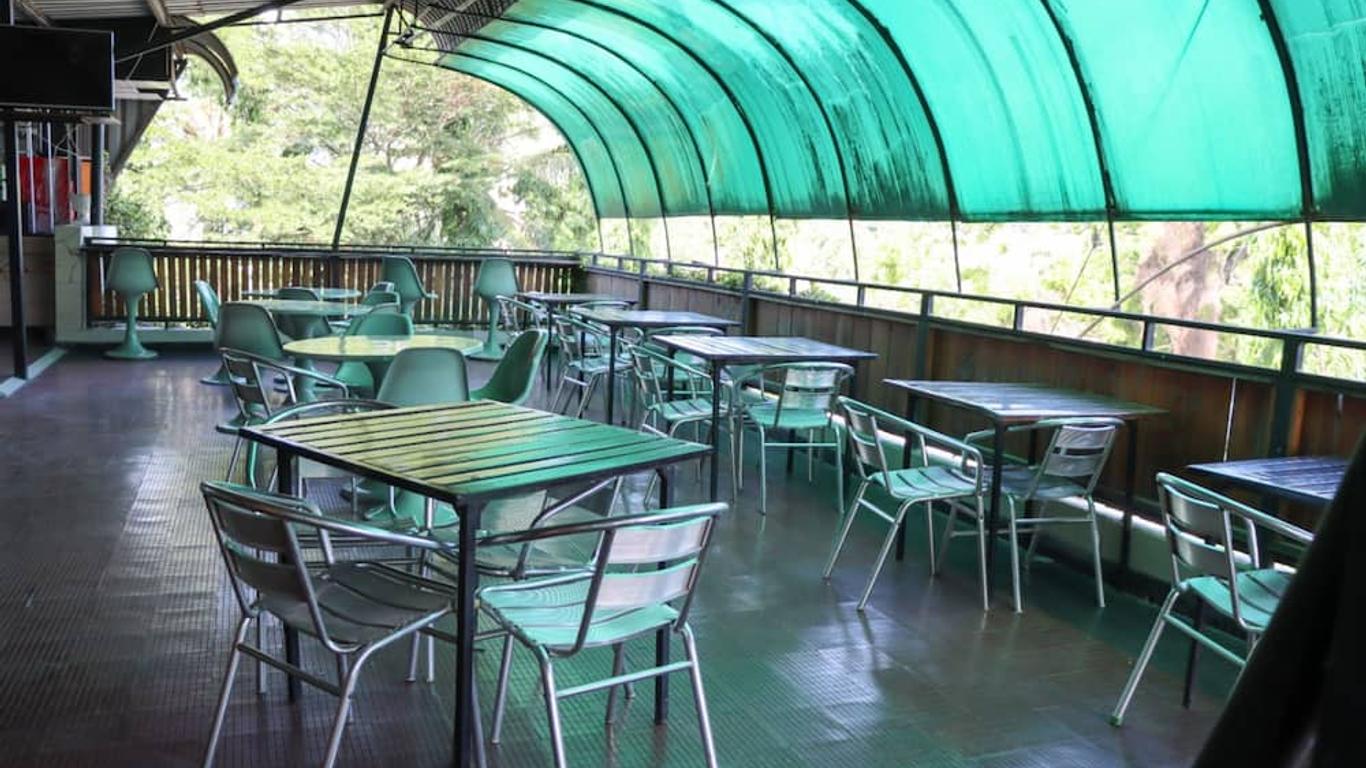 Darajani Hotel