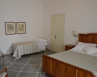 Casa Ciri Bed & Breakfast - Foligno - Habitación