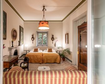 Art Boutique Hotel Chamarel - Denia - Schlafzimmer