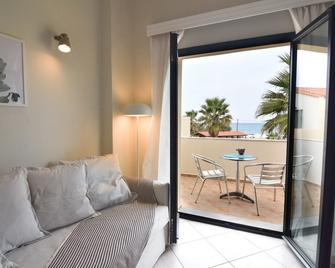 Gt Beach - Maleme - Living room