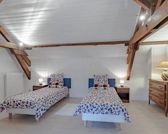Gite du cerisier - Lanouaille - Bedroom