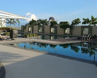 One Pacific Residence Mactan Newtown Sdc - Lapu-Lapu - Basen
