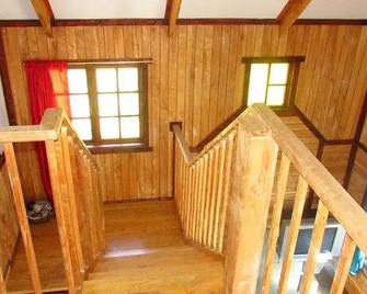 Mystic Mountain Cottage - Clarens - Trappen