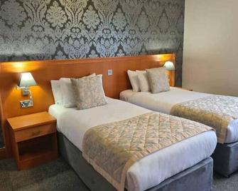 Leitrim Marina Hotel - Leitrim - Bedroom