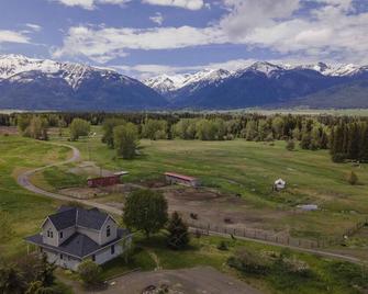 The Evans Farm ~ Live the Life - Joseph - Vista del exterior