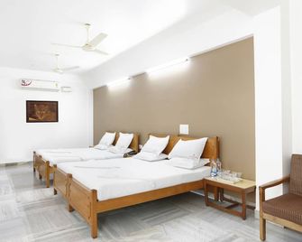 Sri Aarvee Hotels - Coimbatore