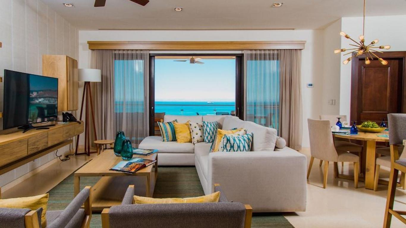 Puerta Cortes Residences