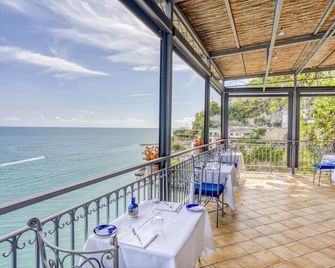 Hotel Cetus - Cetara - Balcony